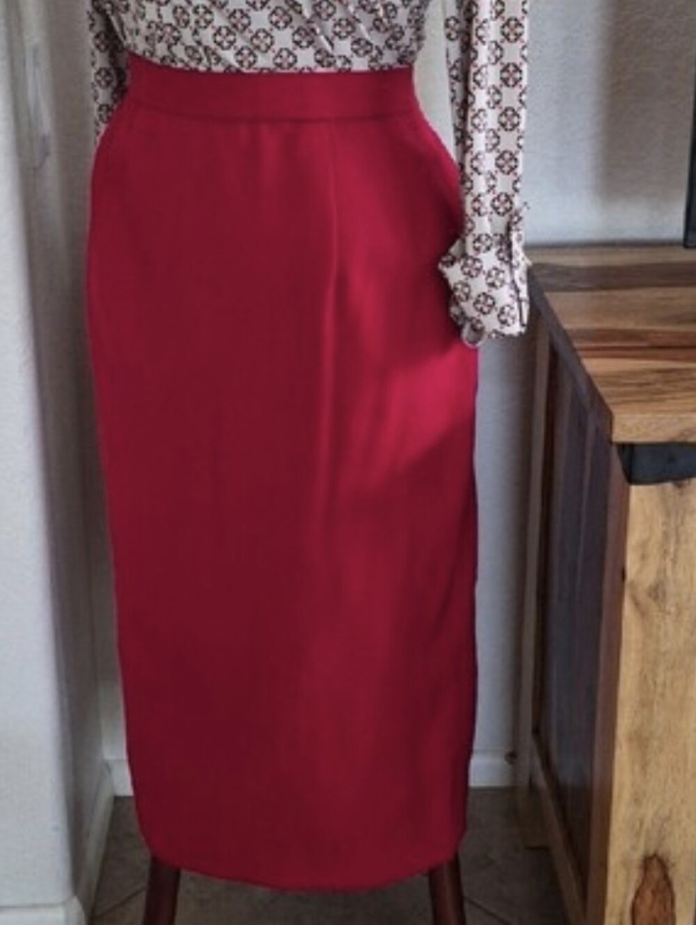 Career essentials, vtg. Wool, Midi, high waist pencil Skirt Sz 10